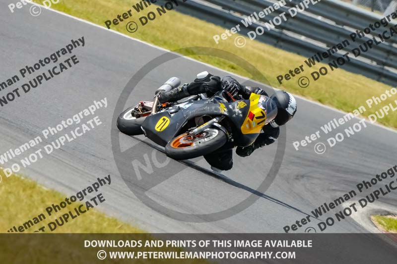enduro digital images;event digital images;eventdigitalimages;no limits trackdays;peter wileman photography;racing digital images;snetterton;snetterton no limits trackday;snetterton photographs;snetterton trackday photographs;trackday digital images;trackday photos